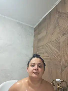 Snapshot of sarahhh1987 chatting on 02/12/26, 07:09 sarahhh1987 online show from 02/12/26, 07:09