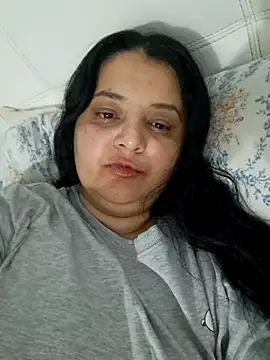 Snapshot of sarahhh1987 chatting on 03/04/26, 04:57 sarahhh1987 online show from 03/04/26, 04:57