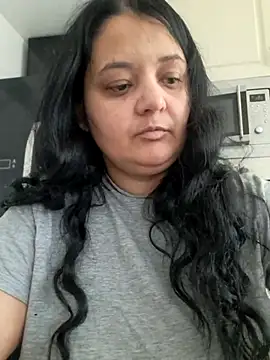 Snapshot of sarahhh1987 chatting on 03/07/26, 08:55 sarahhh1987 online show from 03/07/26, 08:55