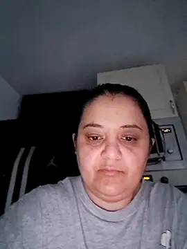 Snapshot of sarahhh1987 chatting on 03/13/26, 04:41 sarahhh1987 online show from 03/13/26, 04:41