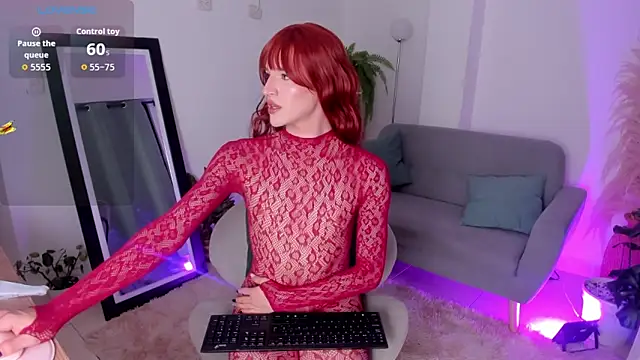 AnntoniaWood online show from 11/24/25, 02:00