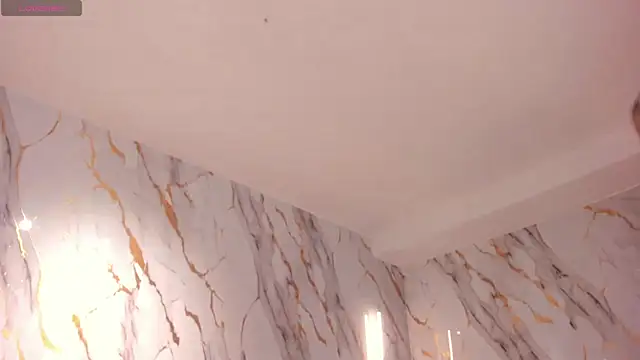 HannaConnor  online show from 02/17/25, 09:08