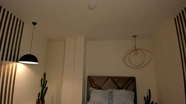 Snapshot of AliceHarper_ chatting on 12/03/25, 06:28 AliceHarper online show from 12/03/25, 06:28