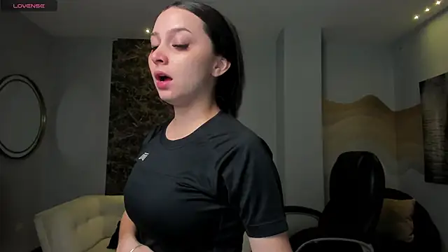 AliceHarper  online show from 05/09/26, 10:31