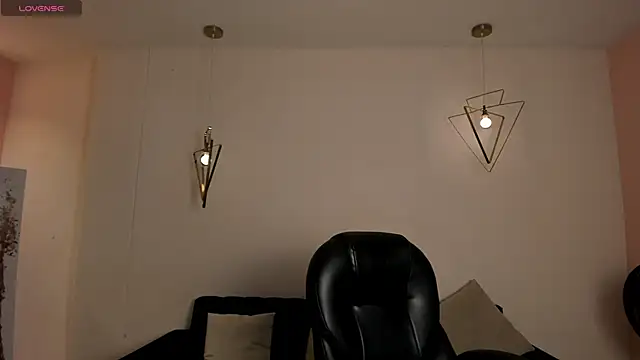 AliceHarper  online show from 05/15/26, 06:26