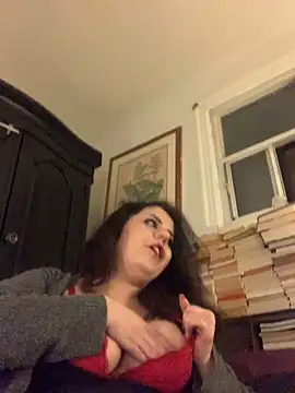 Snapshot of holyeroticss chatting on 02/03/26, 02:53 holyeroticss online show from 02/03/26, 02:53