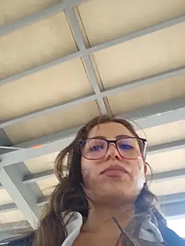 Snapshot of mmmVirginia chatting on 12/16/25, 05:51 mmmVirginia online show from 12/16/25, 05:51