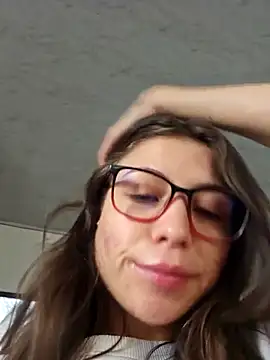 Snapshot of mmmVirginia chatting on 02/05/26, 09:52 mmmVirginia online show from 02/05/26, 09:52