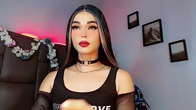 Marian LV online show from 09/23/25, 08:06