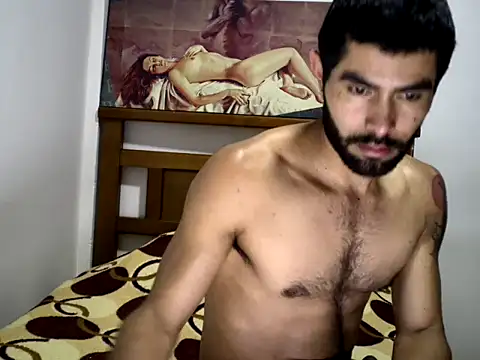 hideonbush051 online show from 11/07/25, 11:21