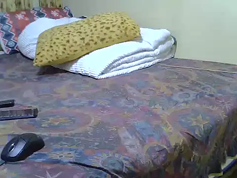 Snapshot of NATASHA_LUCKY chatting on 03/13/25, 06:34 NATASHA LUCKY online show from 03/13/25, 06:34