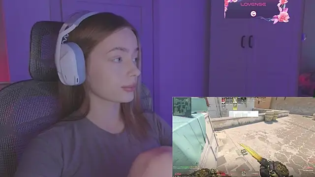  MayShy  online show from 11/04/25, 09:41