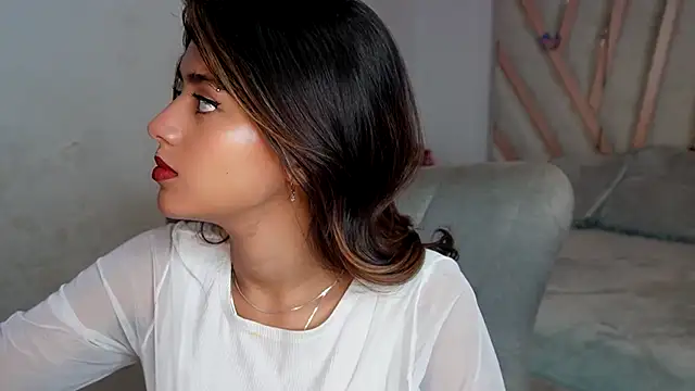 Snapshot of Rebecca_055 chatting on 03/04/26, 12:38 Rebecca 055 online show from 03/04/26, 12:38