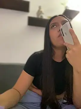 Salome golvert online show from 12/02/24, 10:45