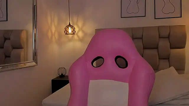 Susan-Sweet-7 online show from 09/19/25, 08:09