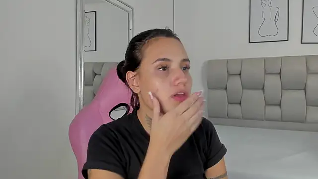 Susan-Sweet-7 online show from 10/09/25, 09:13