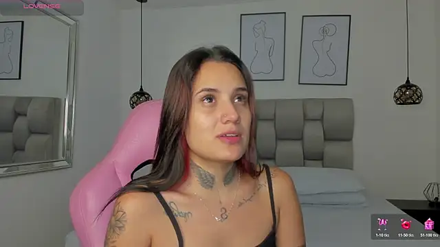 Susan-Sweet-7 online show from 11/20/25, 08:08