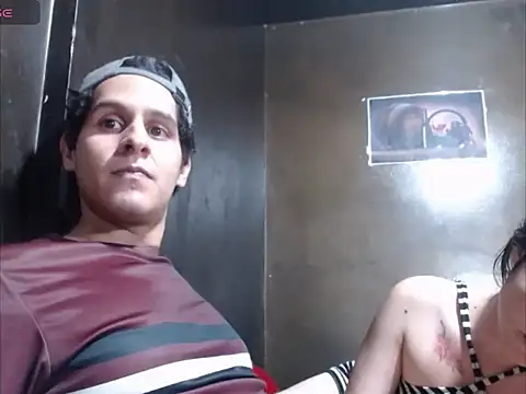 blackwolf whitebee online show from 11/15/25, 03:48