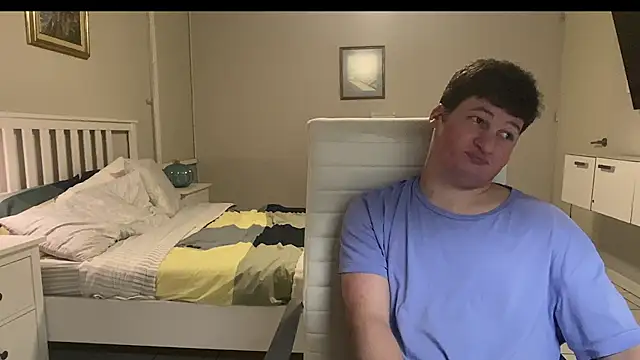 Lorenzo hernandez online show from 11/06/25, 08:21