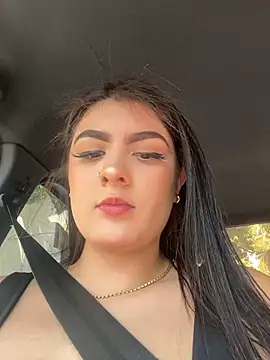 IrisBaker online show from 01/11/25, 05:07