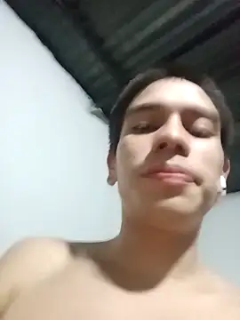 Snapshot of Mrdetonador chatting on 10/09/25, 10:19 Mrdetonador online show from 10/09/25, 10:19