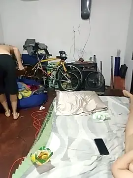 Snapshot of Mrdetonador chatting on 10/30/25, 12:45 Mrdetonador online show from 10/30/25, 12:45