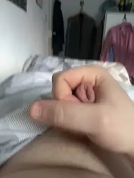 Snapshot of bigschlong290 chatting on 01/26/25, 08:03 bigschlong290 online show from 01/26/25, 08:03