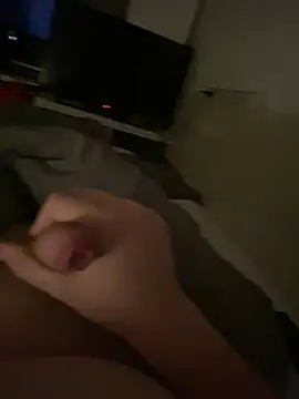 Snapshot of bigschlong290 chatting on 02/24/25, 05:54 bigschlong290 online show from 02/24/25, 05:54