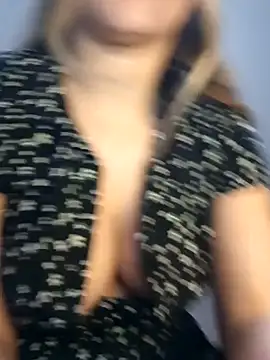 Snapshot of afrodizyak chatting on 03/01/25, 07:37 afrodizyak online show from 03/01/25, 07:37