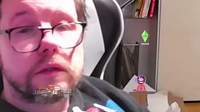 Snapshot of larsgessner30 chatting on 03/18/26, 12:25 larsgessner30 online show from 03/18/26, 12:25