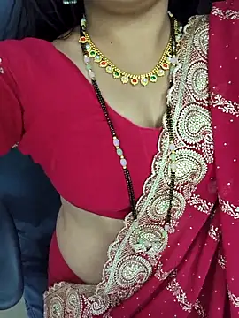 Snapshot of Tanvi-patil chatting on 12/18/25, 04:35 Tanvi-patil online show from 12/18/25, 04:35