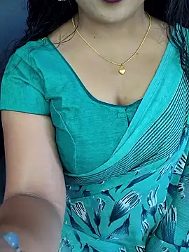 Snapshot of Tanvi-patil chatting on 01/08/26, 07:32 Tanvi-patil online show from 01/08/26, 07:32