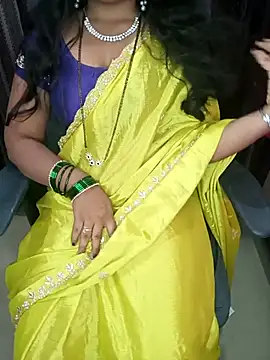 Snapshot of Tanvi-patil chatting on 02/17/26, 05:26 Tanvi-patil online show from 02/17/26, 05:26