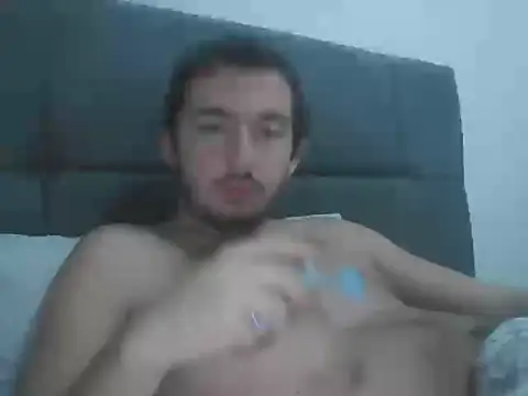 laynufff online show from 11/16/25, 07:52