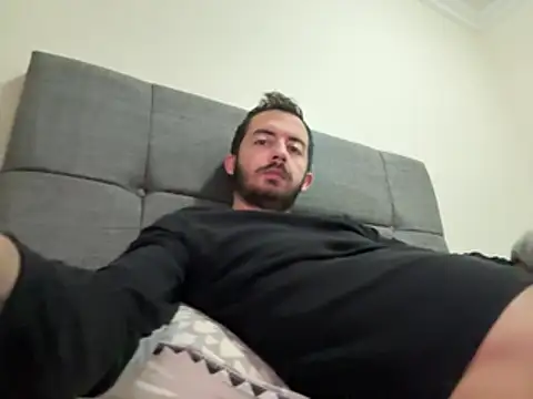laynufff online show from 05/03/26, 03:56