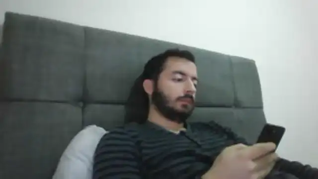 laynufff online show from 05/10/26, 04:39
