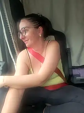 Snapshot of cuplubijoanna chatting on 02/12/25, 12:44 cuplubijoanna online show from 02/12/25, 12:44