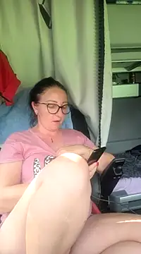Snapshot of cuplubijoanna chatting on 03/07/25, 12:34 cuplubijoanna online show from 03/07/25, 12:34