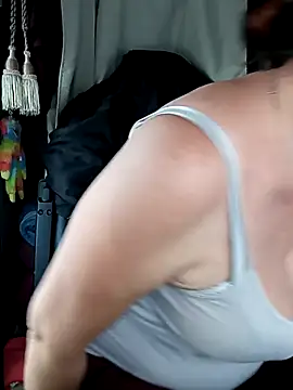 cuplubijoanna online show from 11/21/25, 07:40