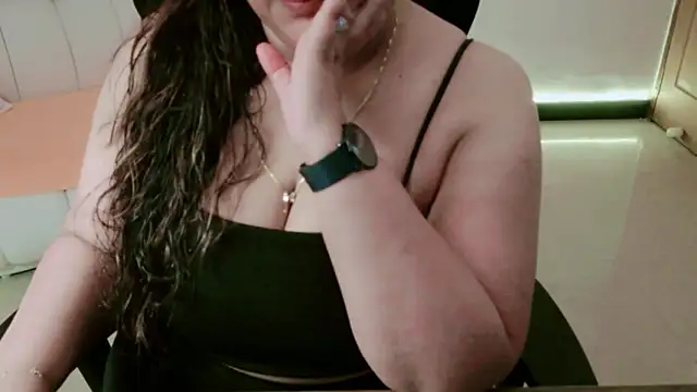 Snapshot of Gracefulgoddess chatting on 03/29/26, 06:57 Gracefulgoddess online show from 03/29/26, 06:57
