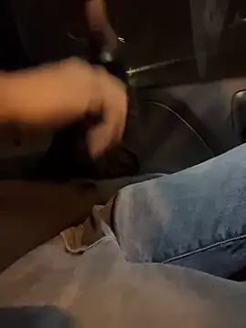 1BeautyN1Beast online show from 12/19/24, 04:23