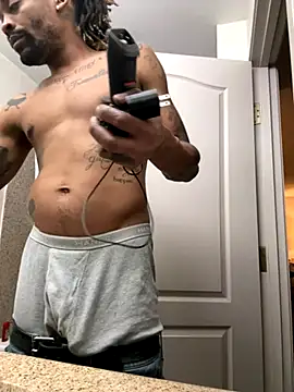 1BeautyN1Beast online show from 11/12/25, 01:06