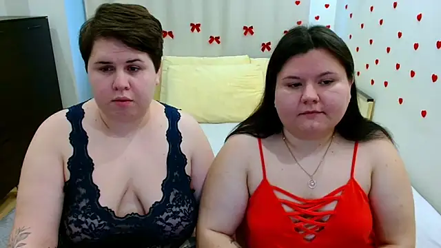 BeckyAndHellen online show from 10/19/25, 11:33