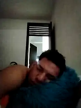 kinke31 online show from 01/14/25, 11:31