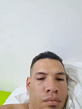 kinke31 online show from 04/28/26, 03:33