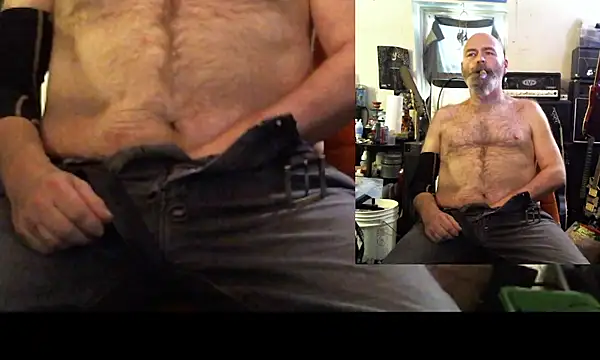 Snapshot of SirGarMack chatting on 03/08/26, 03:16 SirGarMack online show from 03/08/26, 03:16