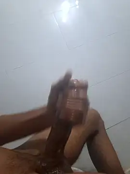 Snapshot of _BrownBoy_69_ chatting on 01/10/26, 05:26 BrownBoy 69 online show from 01/10/26, 05:26