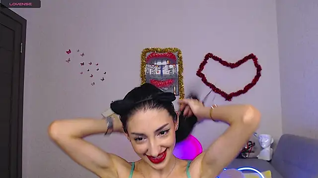 Snapshot of Lina_Robbins chatting on 01/03/25, 04:22 Lina Robbins online show from 01/03/25, 04:22