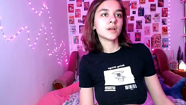 Celine Dionn online show from 12/13/24, 05:43