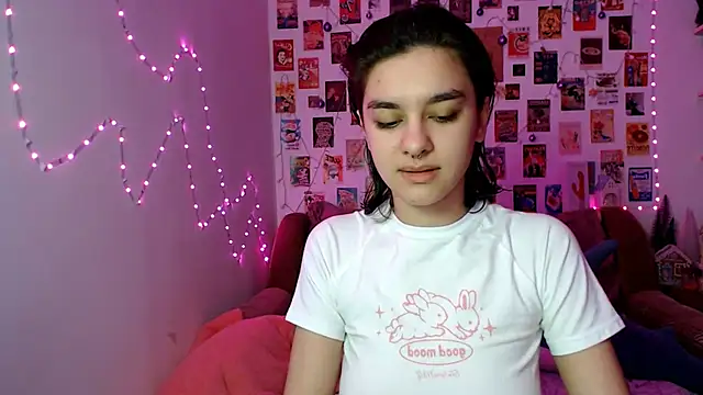 Celine Dionn online show from 12/14/24, 10:13